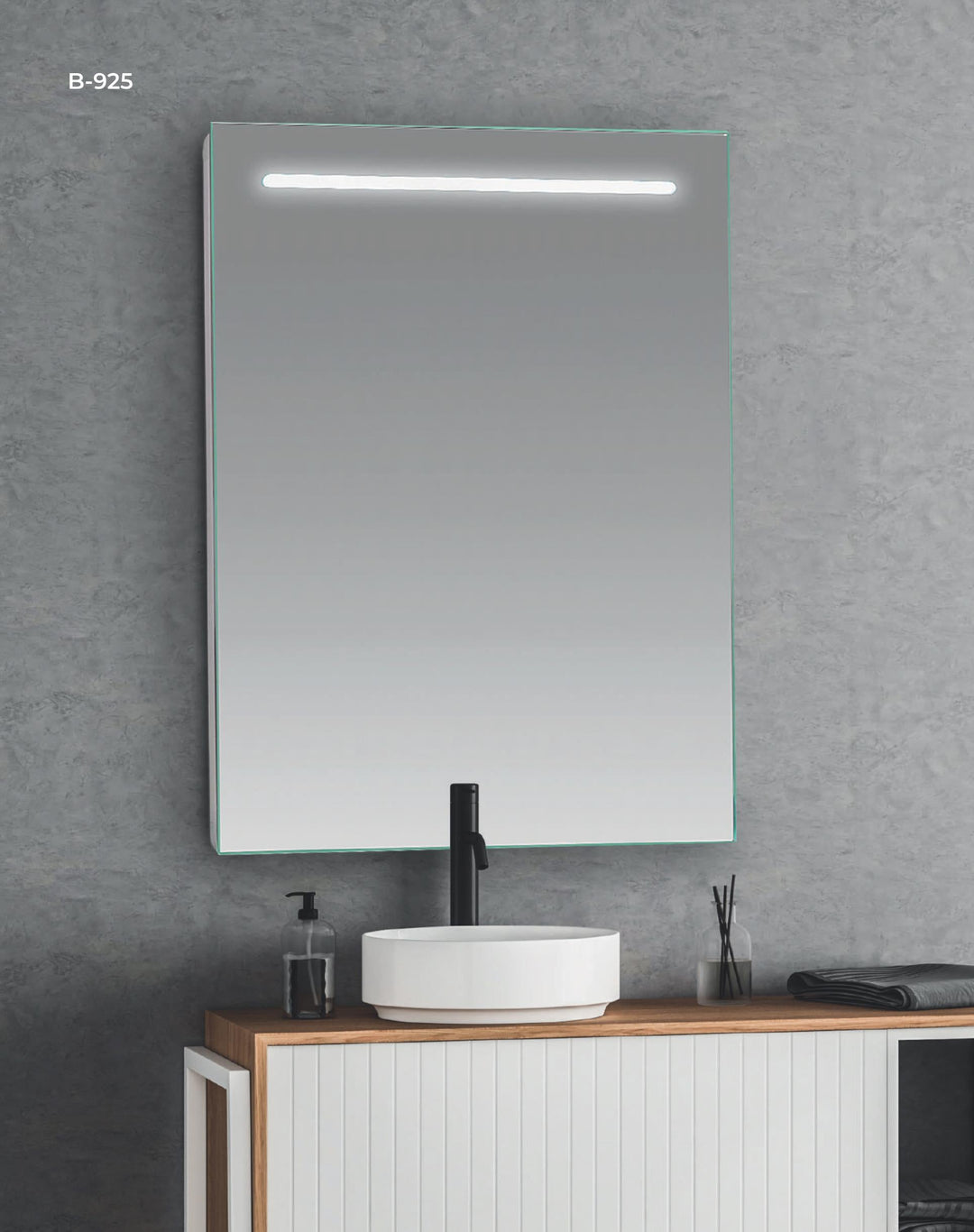 ESPEJO "ALMA 925" CANTO PULIDO CON LUZ TUBO LED DIRECTA PREPARADO PARA HORIZONTAL O VERTICAL
